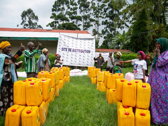 Masisi : 100 ménages retrouvent l’espoir grâce à la distribution de kits AGR pour l’autonomisation économique